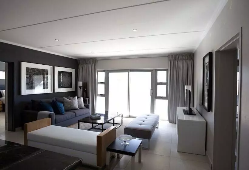 Epic Lifestyle Apartment Sandton