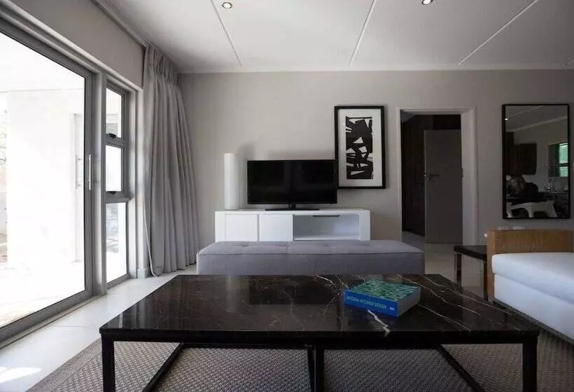 Epic Lifestyle Apartment Sandton