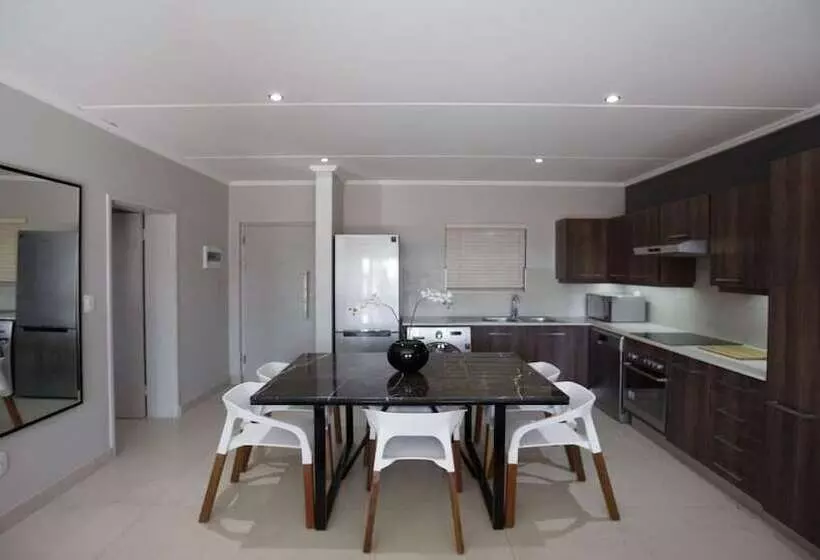 Epic Lifestyle Apartment Sandton