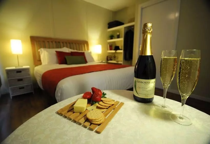 Gisborne Peak Winery Short Term Stays