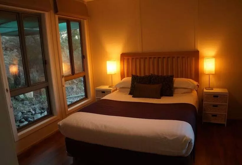 Gisborne Peak Winery Short Term Stays