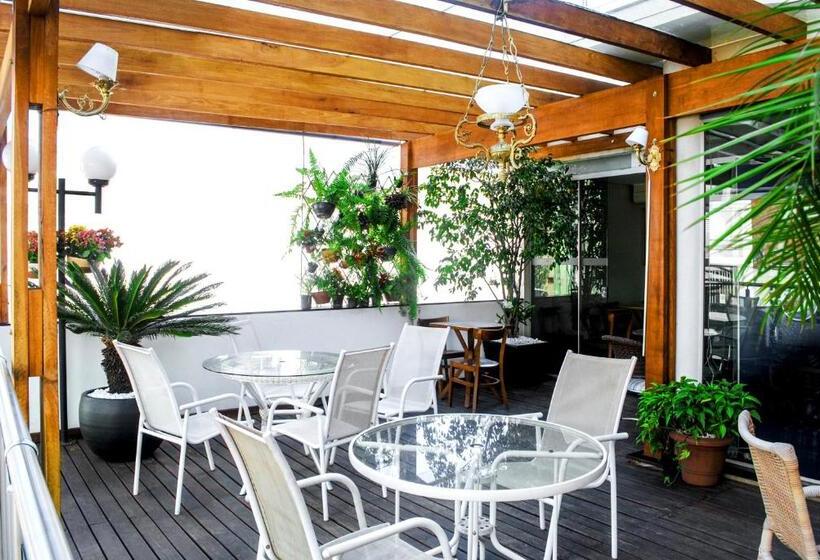 בית מלון כפרי 1000