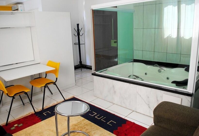 בית מלון כפרי 1000