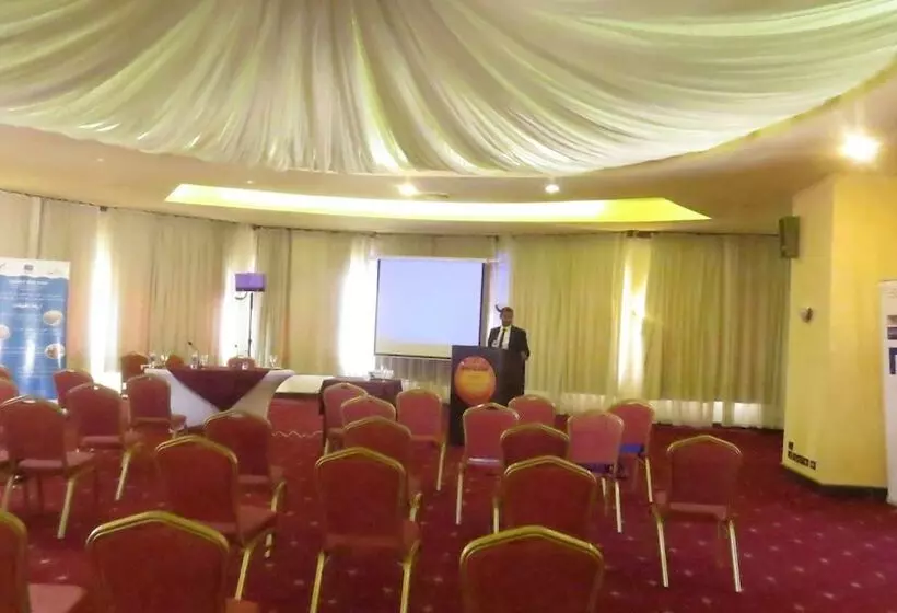 Africana Hotel & Spa