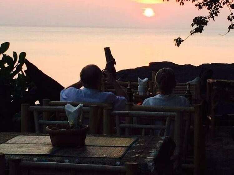 Hotel Bamboo Bay Family Resort