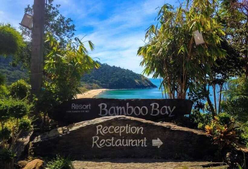 Hotel Bamboo Bay Family Resort