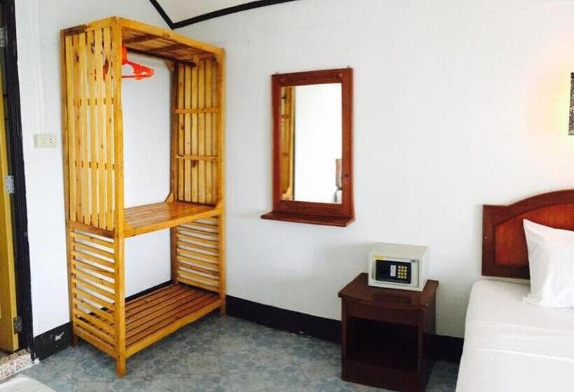 Hotel Bamboo Bay Family Resort