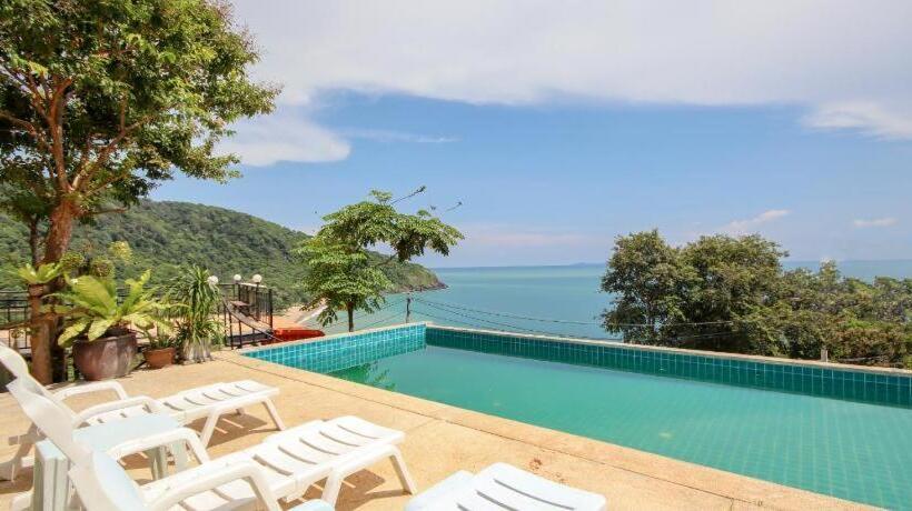 Hotel Bamboo Bay Family Resort