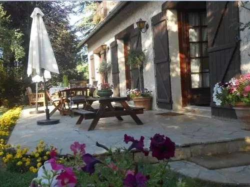 Отель Aux Marguerites