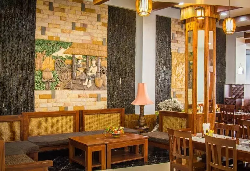 Отель Family Boutique