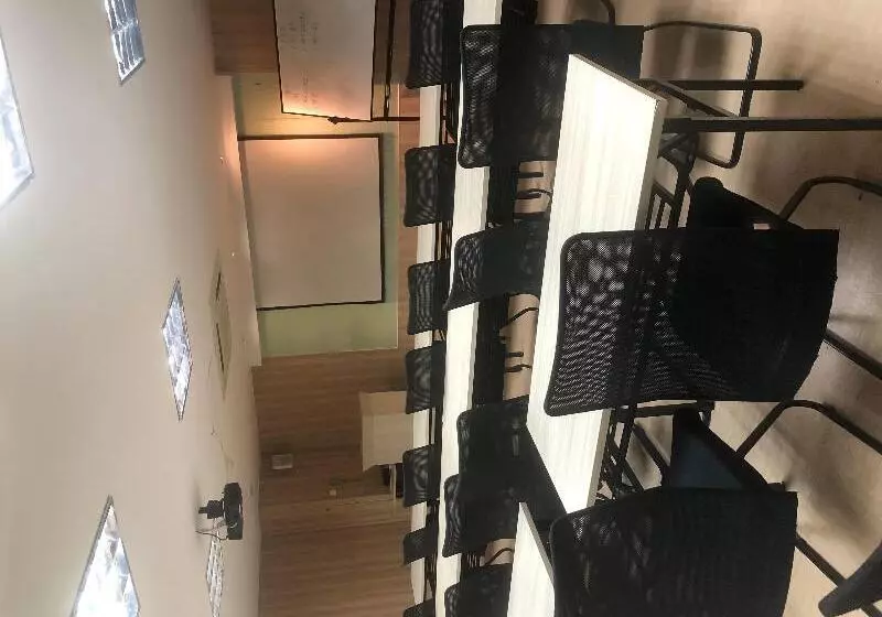 Отель Hanting Guangzhou Gangdingxi