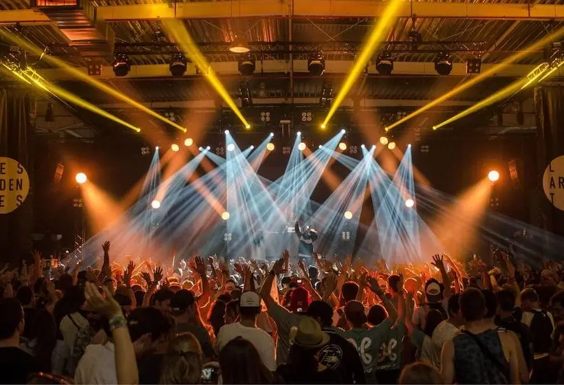 ホテル Jp Inn Pattaya