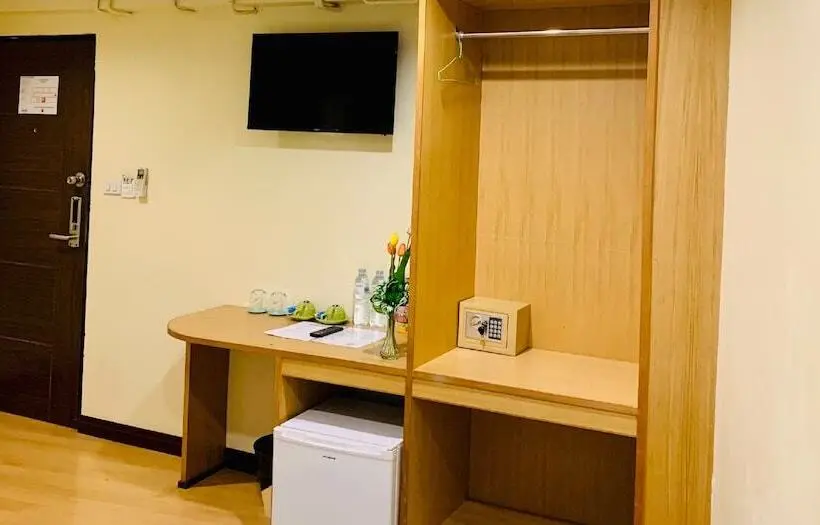 ホテル Jp Inn Pattaya