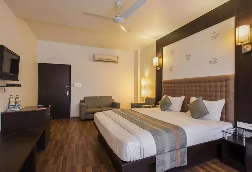 ホテル Capital O 705  Siddharth Inn
