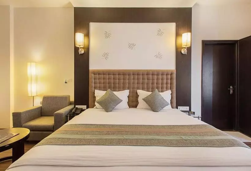 ホテル Capital O 705  Siddharth Inn
