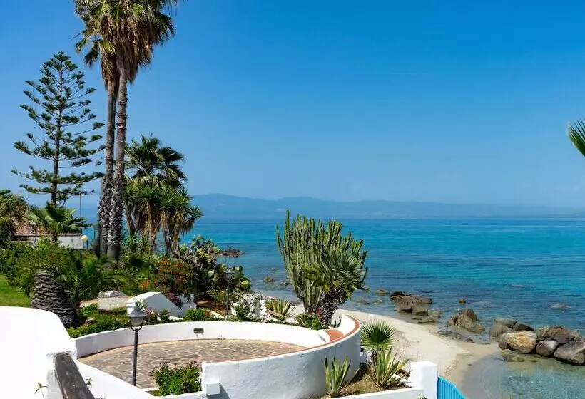 Отель Residence Albatros