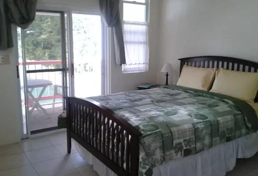 هتل Sea Crest Inn