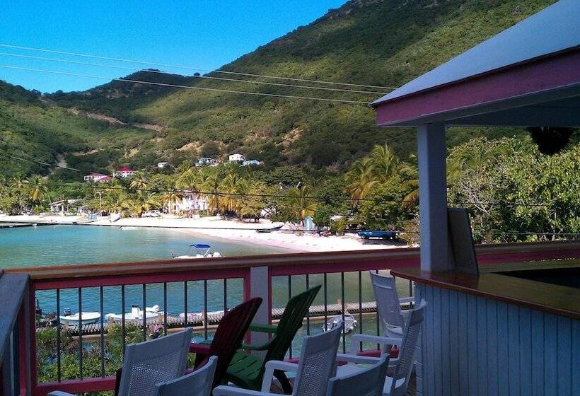 هتل Sea Crest Inn