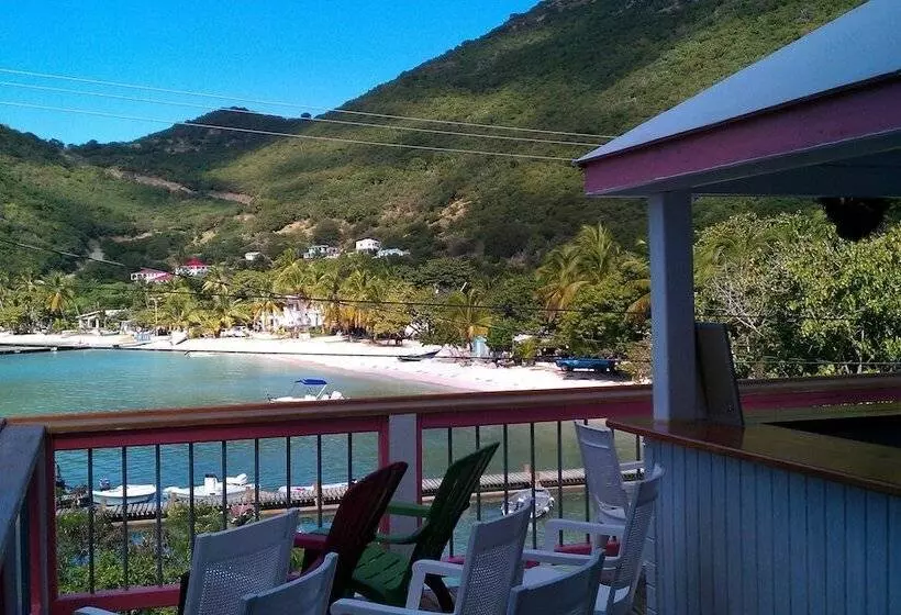 هتل Sea Crest Inn