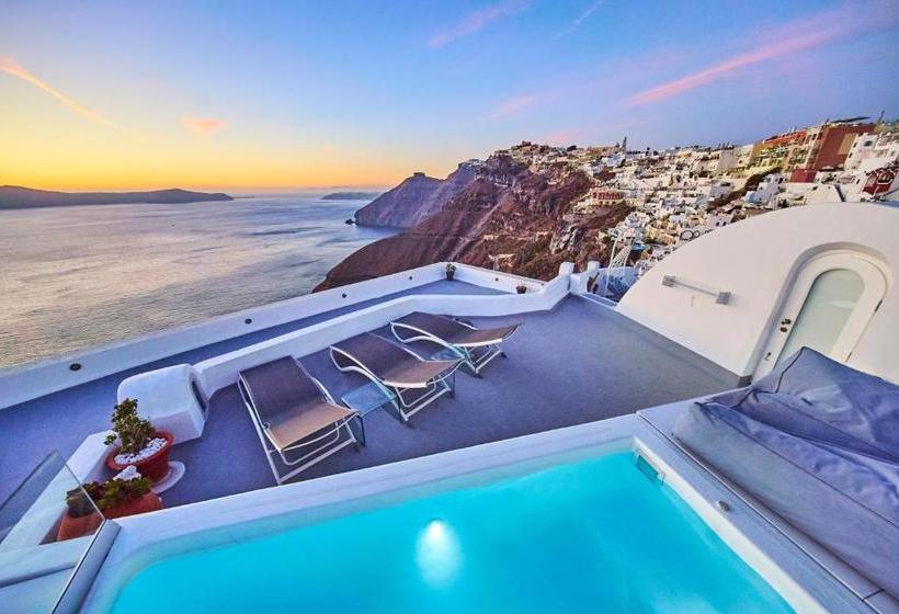 فندق Trieris Villa & Suites