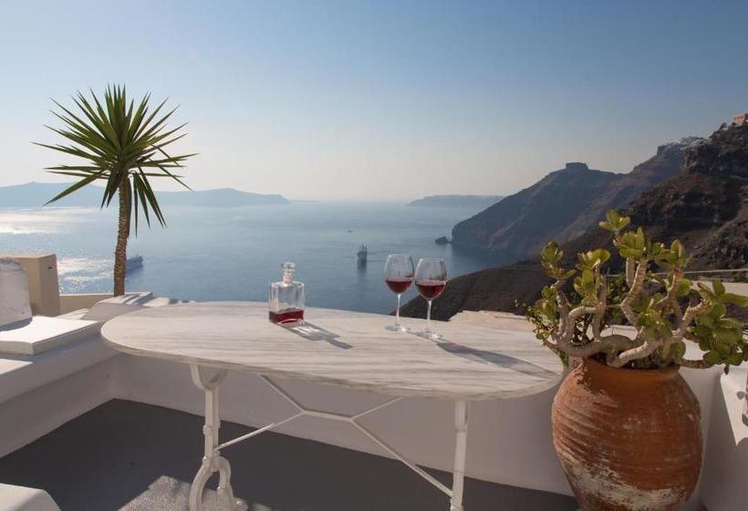 فندق Trieris Villa & Suites