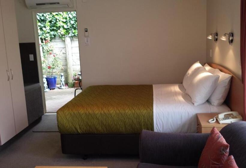 מוטל Siena Motor Lodge