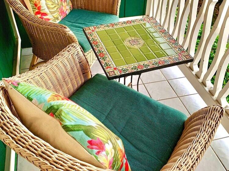 بنسيون Big Island Retreat