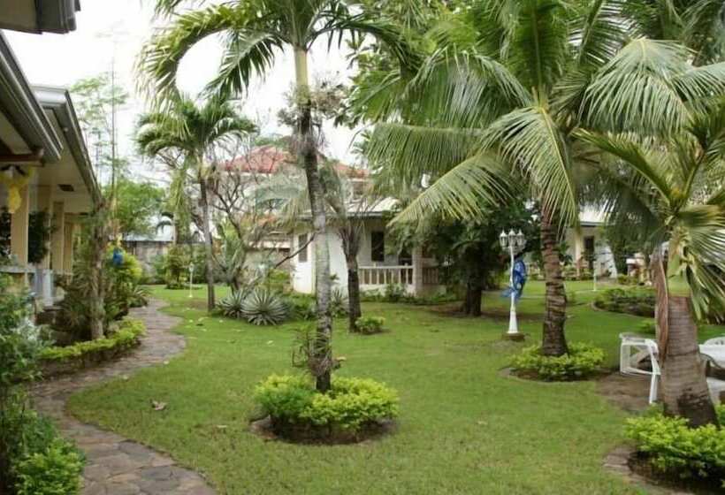 פנסיון Lapu Lapu Cottages & Restaurant