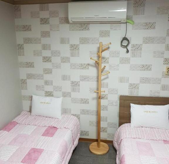 Pensió Nabizam Motel