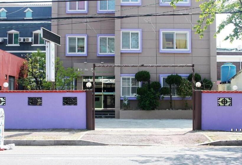 Pensió Nabizam Motel