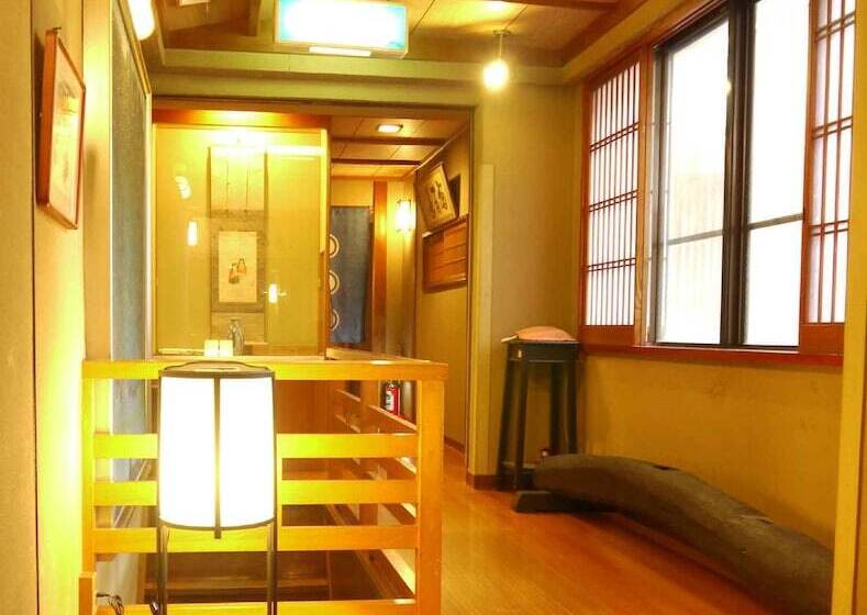 Tsutaya Ryokan