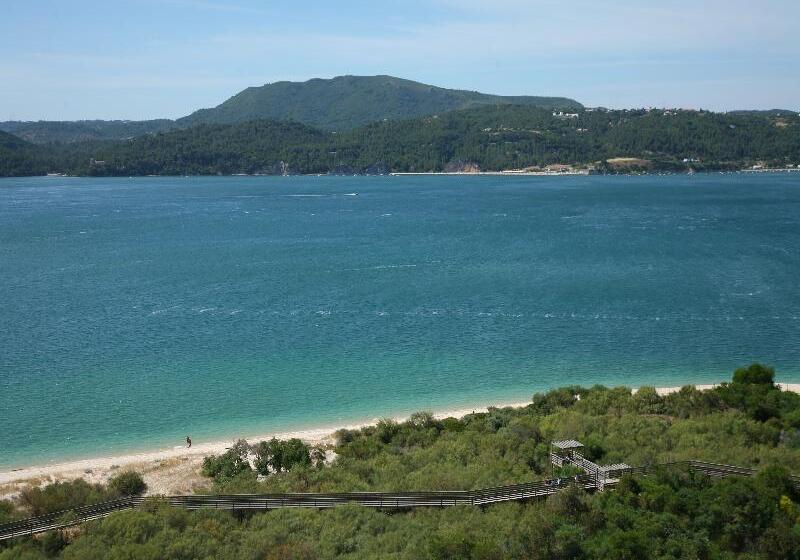 Troia Residence By The Editory Apartamentos Acala