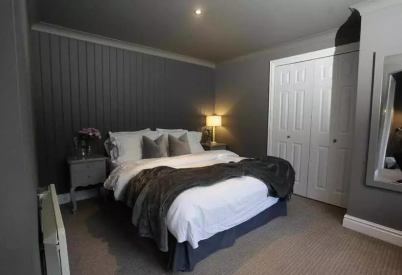 Aamiaismajoitus (B&B) The Old Talbot Hotel Milton Keynes