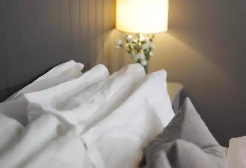 Aamiaismajoitus (B&B) The Old Talbot Hotel Milton Keynes