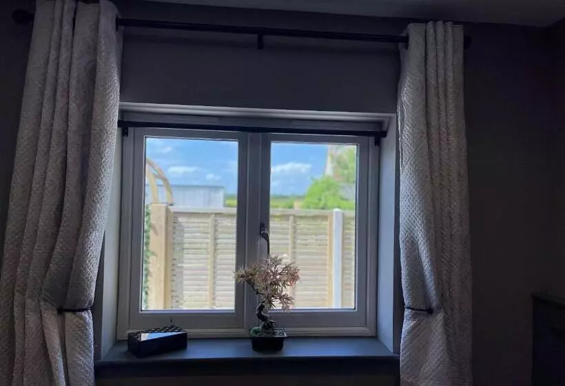 Aamiaismajoitus (B&B) The Old Talbot Hotel Milton Keynes