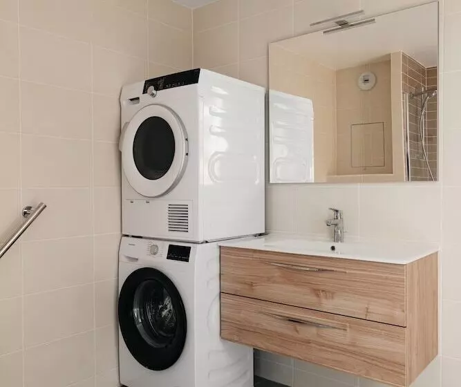 Edgar Suites   Meudon La Forêt