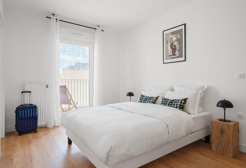 Edgar Suites   Meudon La Forêt