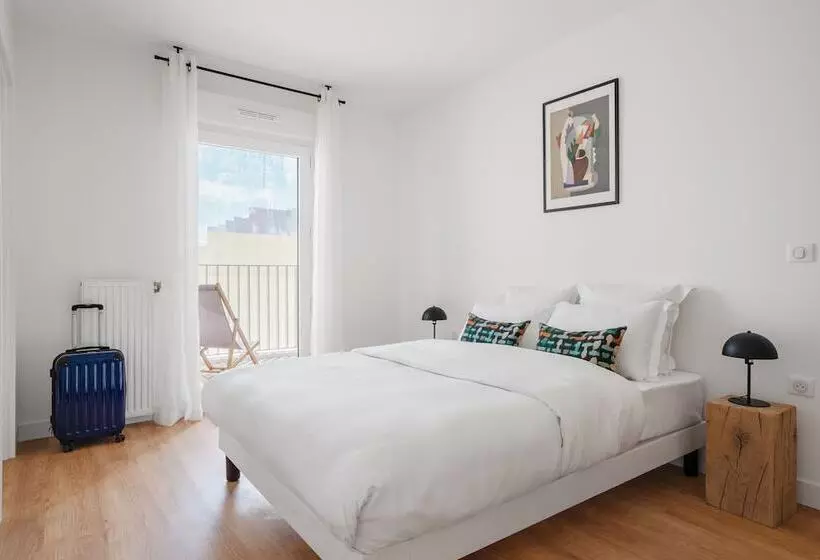 Edgar Suites   Meudon La Forêt