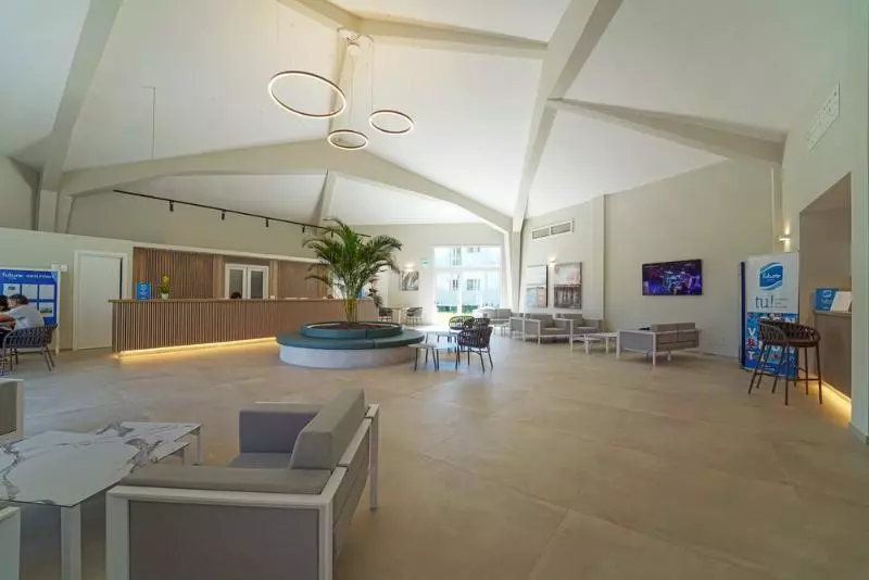 Hotelli Futura Club Eleamare