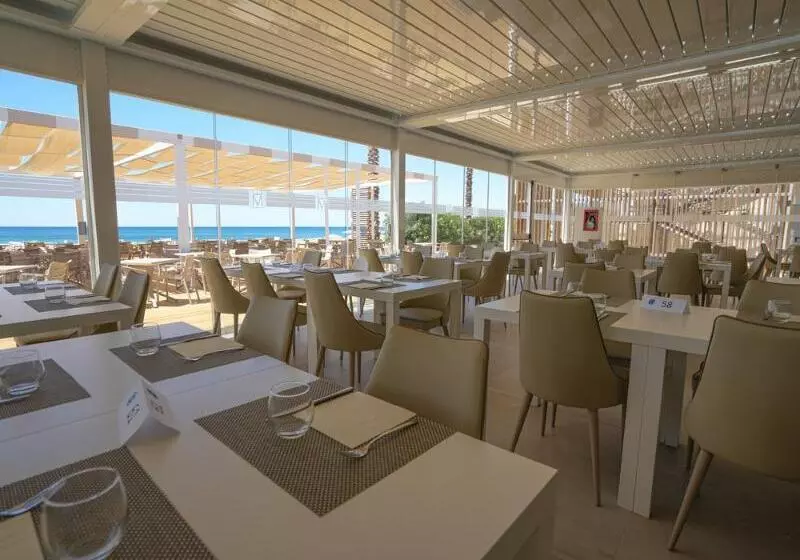 Hotelli Futura Club Eleamare