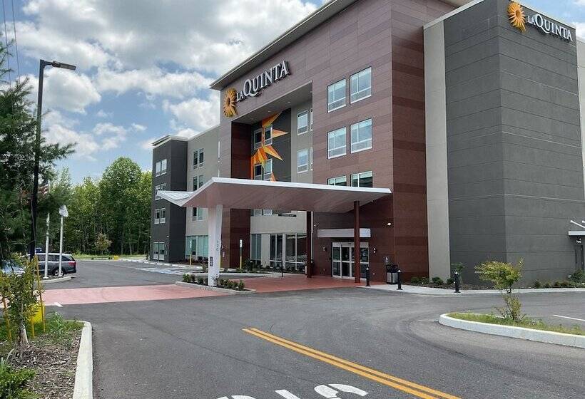 ホテル La Quinta Inn & Suites By Wyndham Manchester Arnold Afb