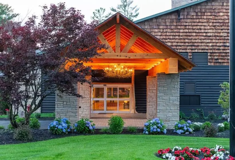 ホテル Lodge At Schroon Lake