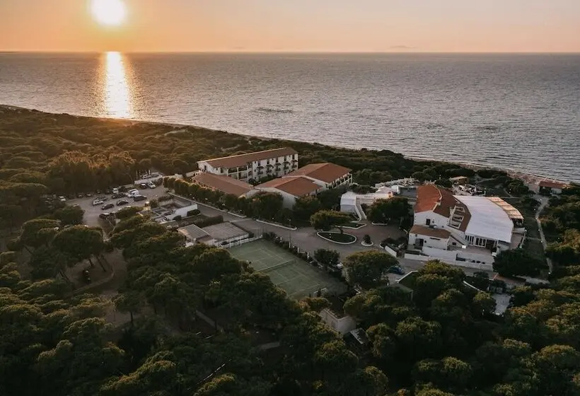 Отель Mclub Del Golfo