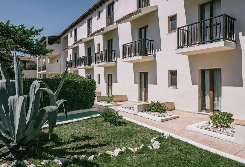 Отель Mclub Del Golfo