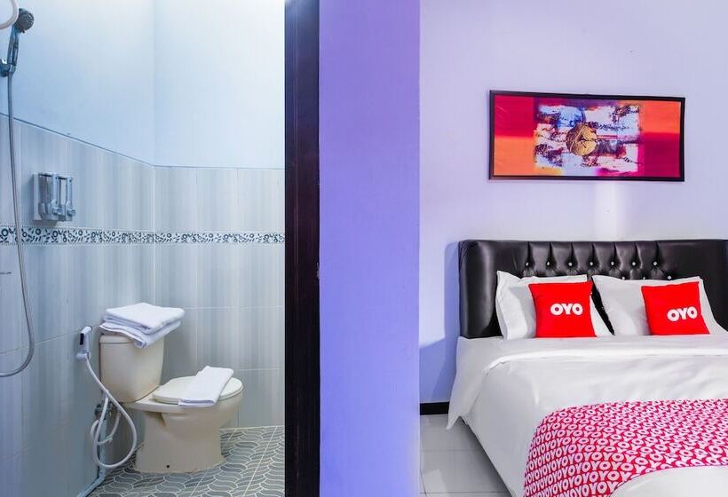 בית מלון כפרי Reddoorz Syariah Near Rsud Tuban