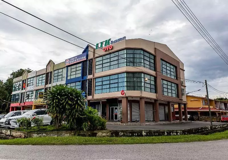 ホテル Oyo 90059 Ltk Home