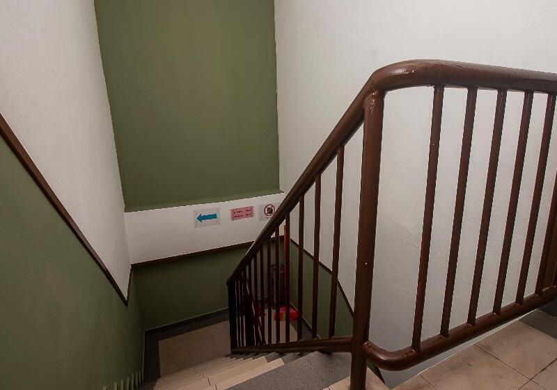 فندق Oyo 90059 Ltk Home