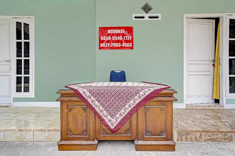 ホテル Oyo 90571 Dewi Guest House Syariah