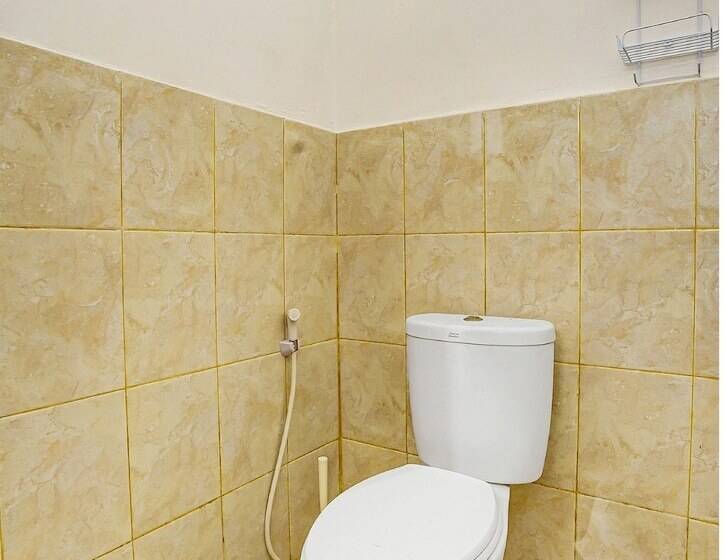 Отель Oyo 91055 Homestay Syariah