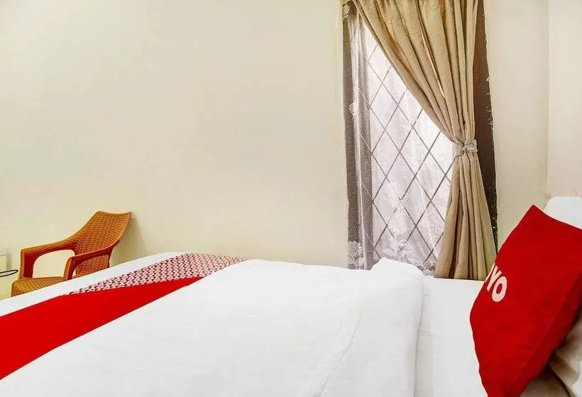 Hotelli Oyo 91055 Homestay Syariah